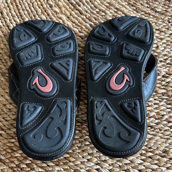 Men\'s Black and Brown Leather Sandals size 9 ❤️?